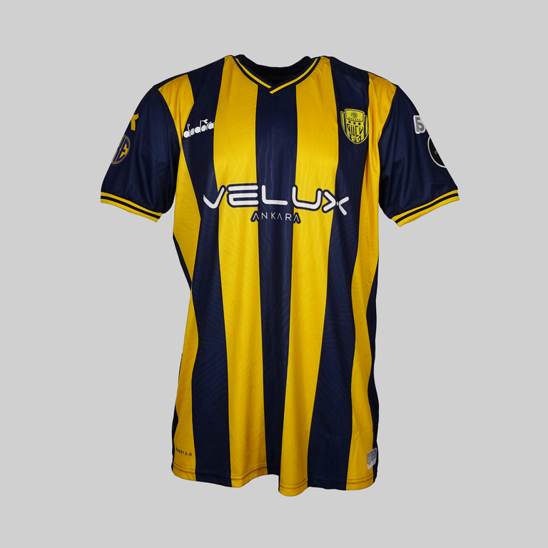 MKE Ankaragucu 2021/2022 Home Shirt