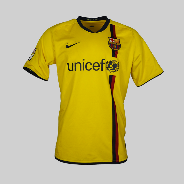 Barcelona 2008/2009 Away Shirt