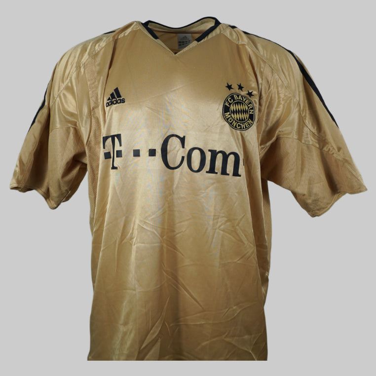 Bayern Munich 2004/2005 Away Shirt