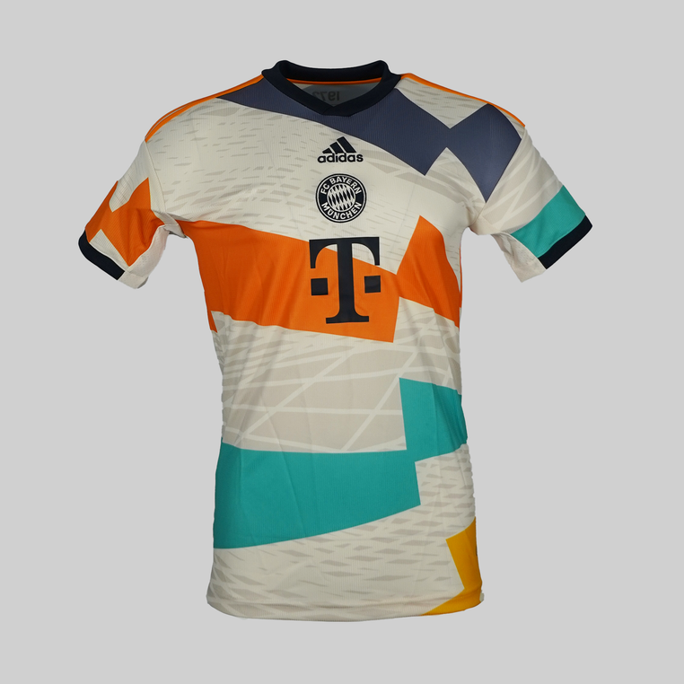 Bayern Munich 2022/2023 Fourth Shirt