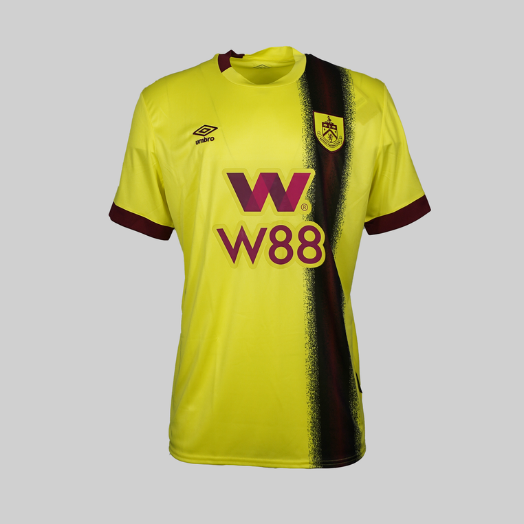 Burnley 2023/2024 Away Shirt