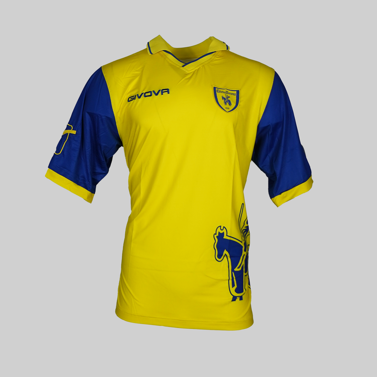 Chievo Verona 2010/2011 Home Shirt