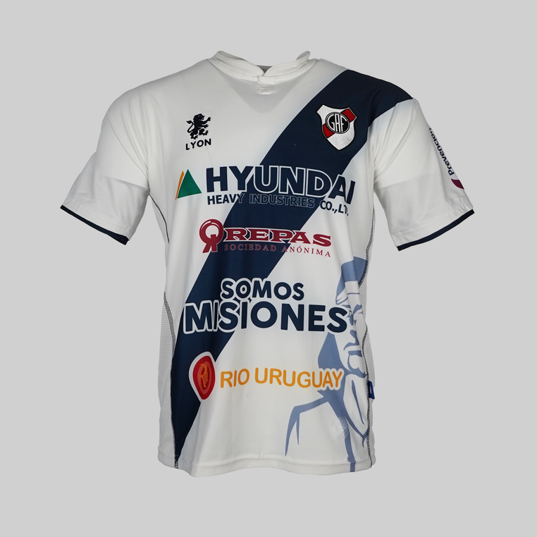 Guarani Antonio Franco 2016/2017 Away Shirt