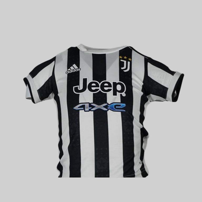 Juventus 2021/2022 Home Shirt