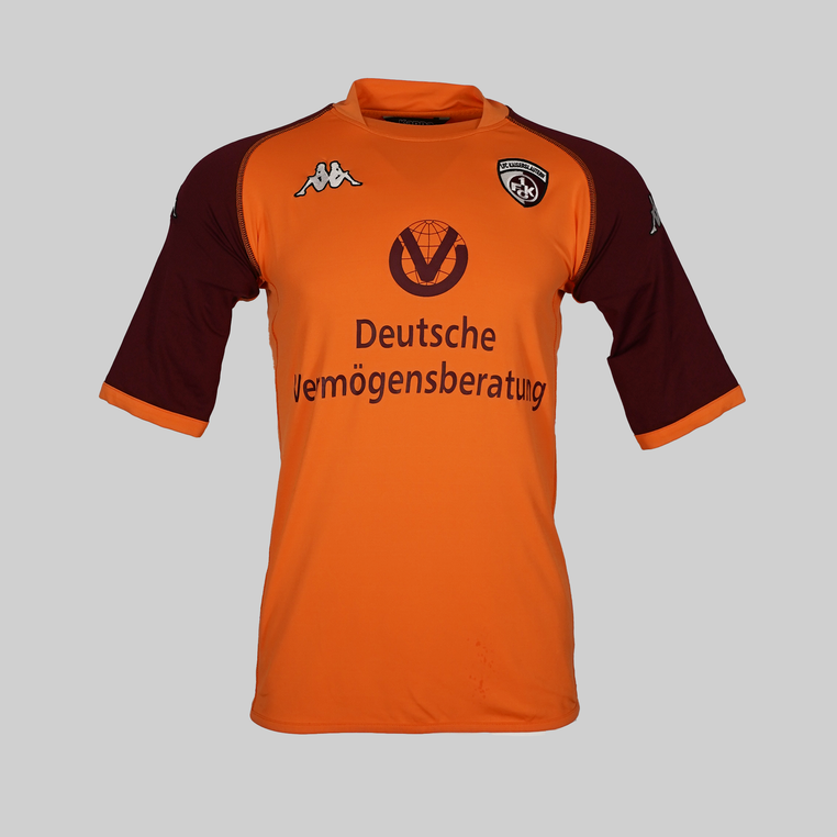 Kaiserlautern 2004/2005 Away Shirt