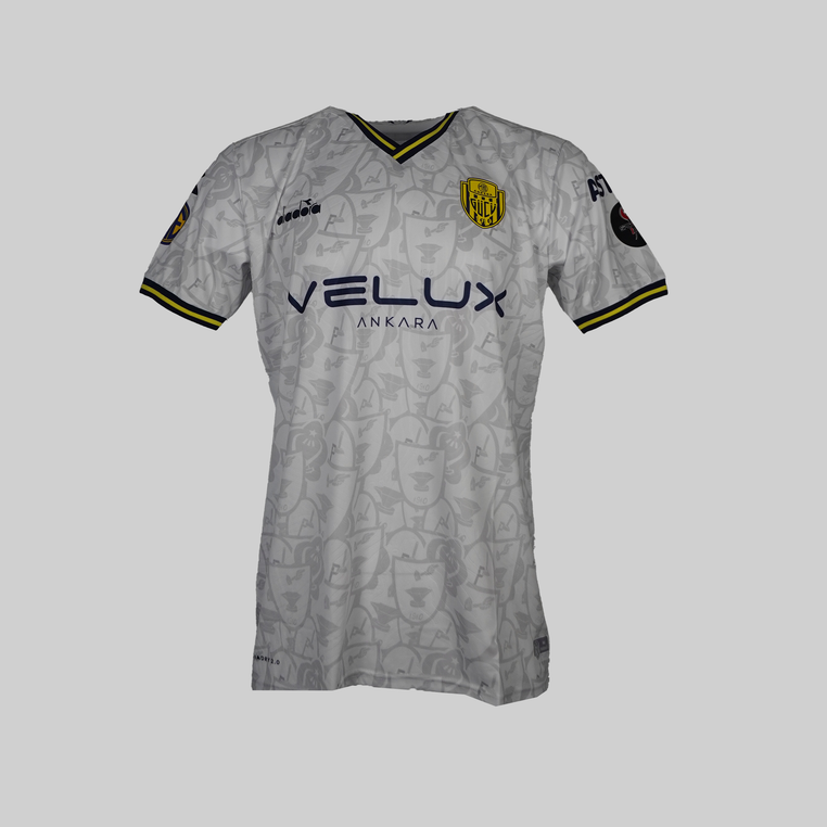 MKE Ankaragucu 2021-2022 Away Shirt